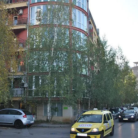 South Park Apartment *